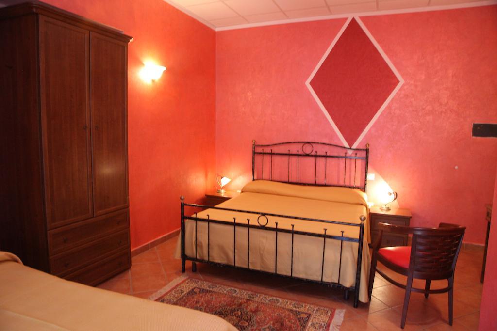 B&B Rinascente Paola Ruang foto